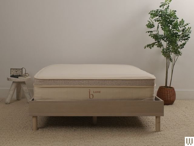 Birch-Luxe-Natural-Mattress-Reviewer-Photo-SOURCE-Wired.jpg