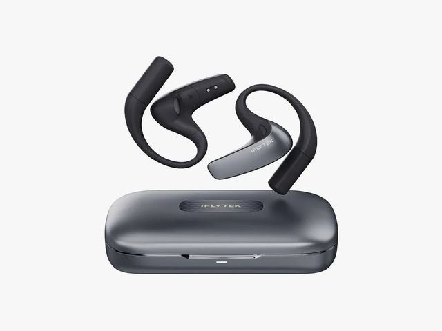 iFLYTEK20AI20Translation20Earbuds-offwhite20background-SOURCE20iFLYTEK.jpg